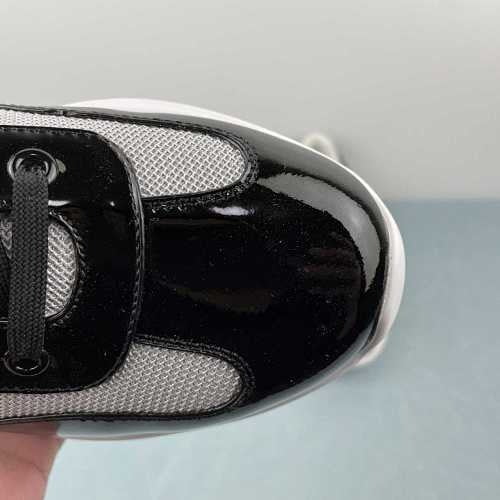 PRADA CUP BLACK WHITE