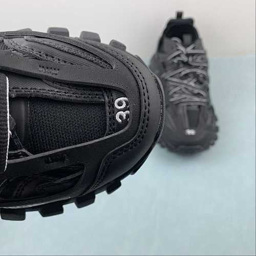 BALENCIAGA TRACK BLACK