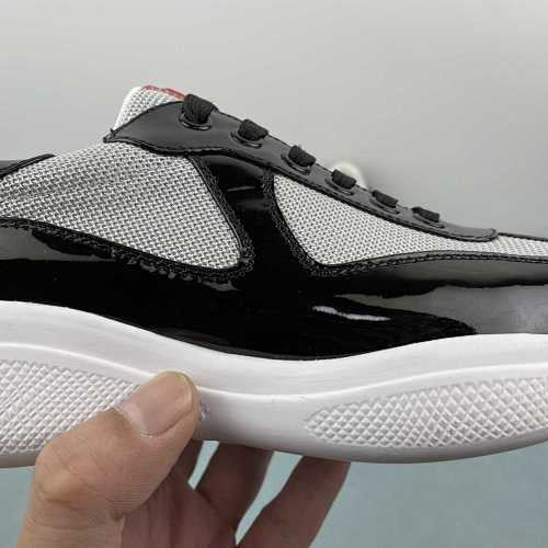 PRADA CUP BLACK WHITE