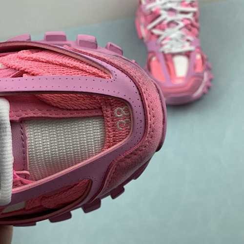 BALENCIAGA TRACK PINK