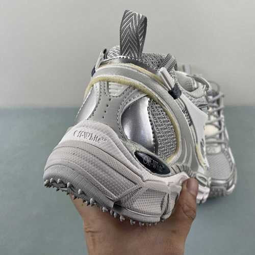 OFF-WHITE BE RIGHT BACK SILVER