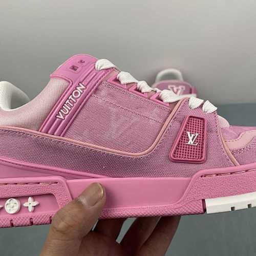 LV TRAINER PINK