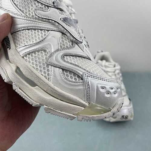 BALENCIAGA RUNNER WHITE