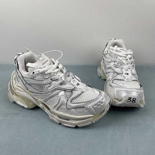 BALENCIAGA RUNNER WHITE