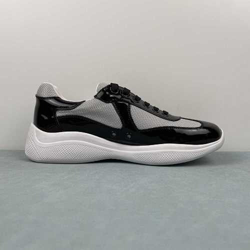 PRADA CUP BLACK WHITE