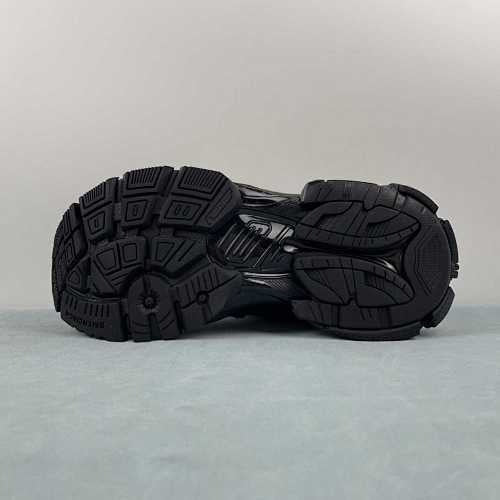 BALENCIAGA RUNNER BLACK